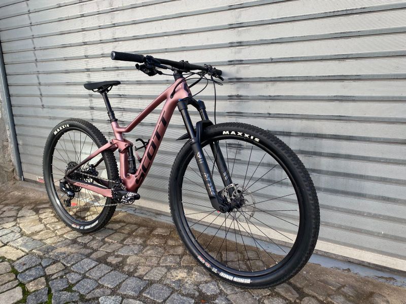 Scott Contessa Spark 910 (vel. S) 