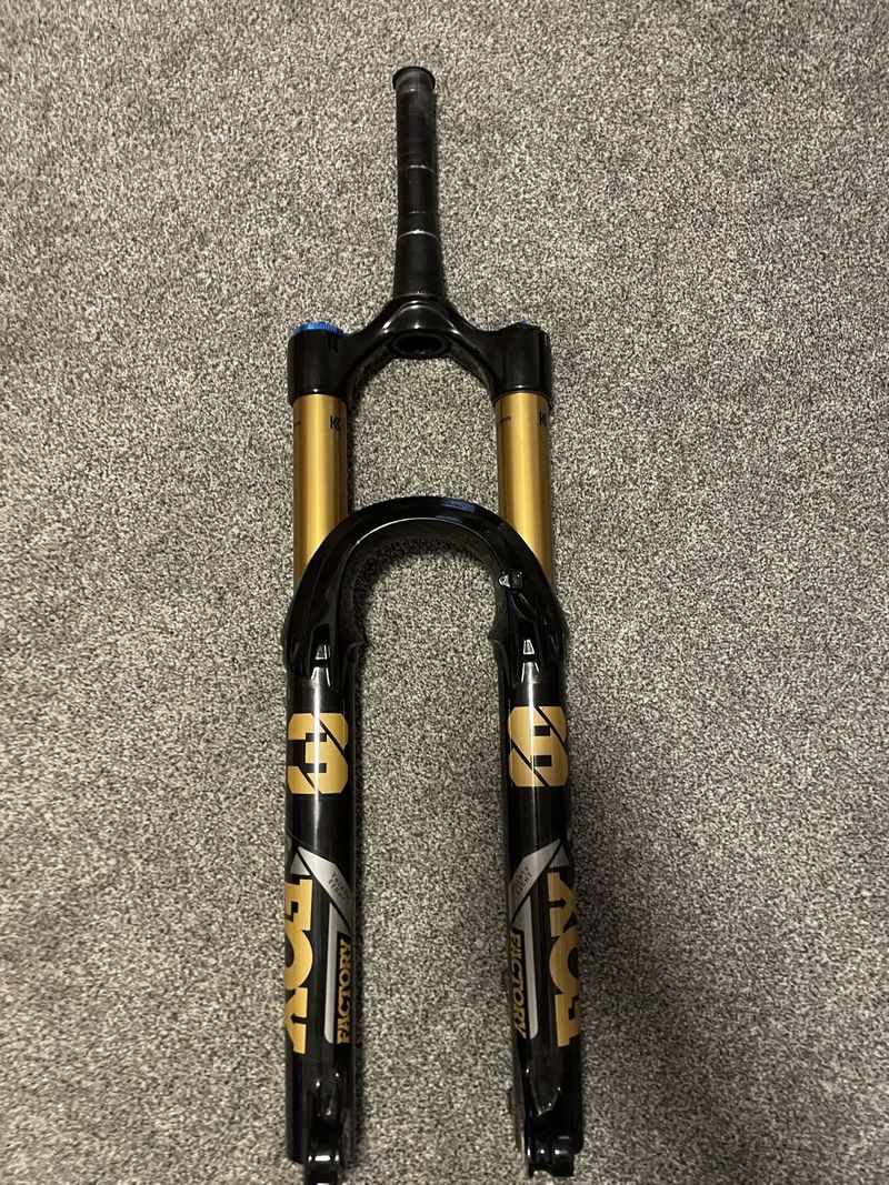 Fox 38 Kashima fit grip 2