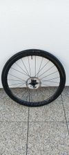 KOLA BONTRAGER AEOLUS RSL 37 TLR DISC váha 1325 g