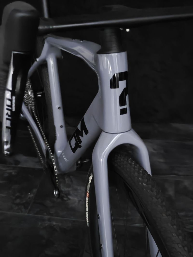 Gravel QM AT20 SRAM Force eTap AXS 1x12 