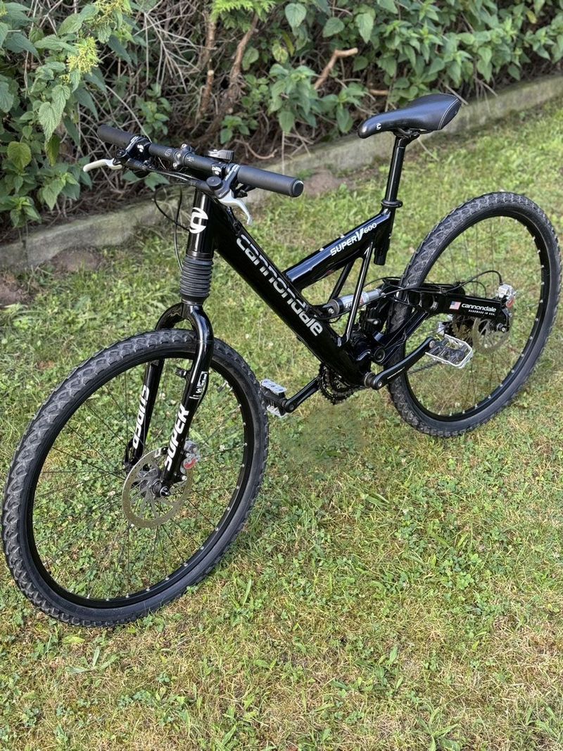 Cannondale Super V 600 velikost S. TOP STAV