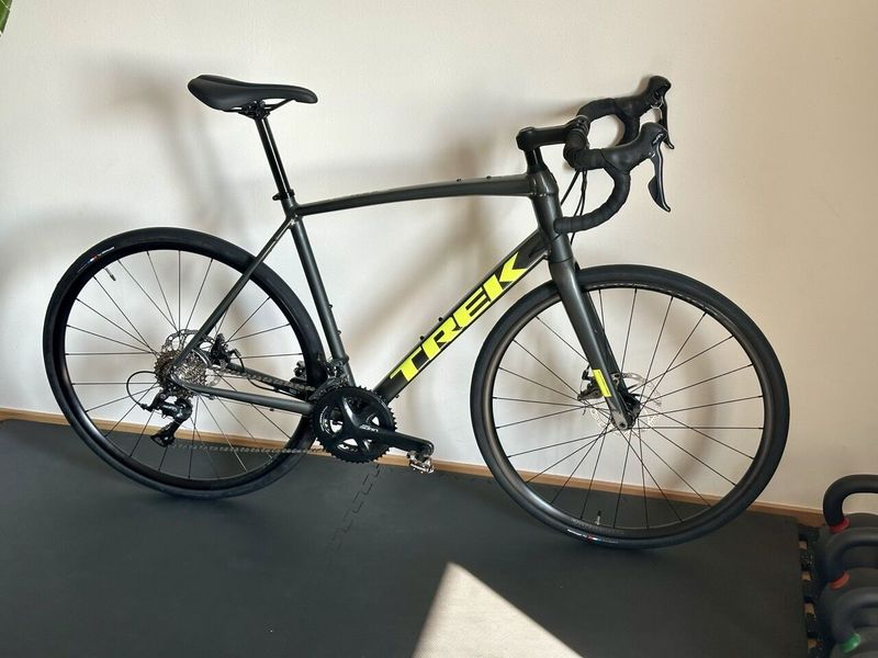 Trek Domane AL 3 Disc 58 (silniční kolo velikost L)