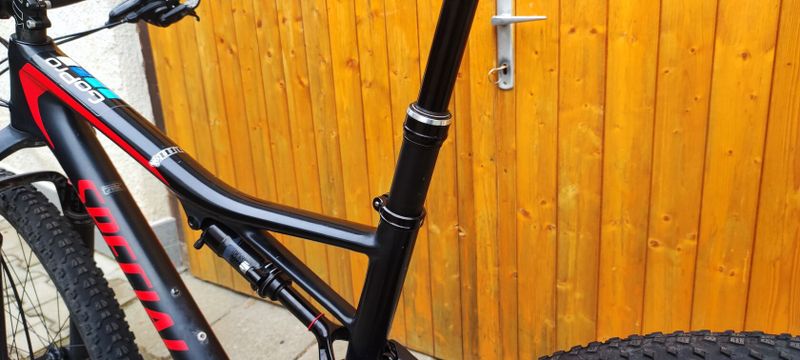 Prodám celoodpružené kolo Specialized Epic