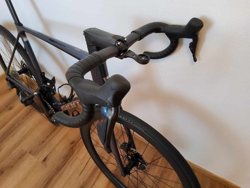 Giant TCR Advanced Pro 0 Di2, vel L., Top stav