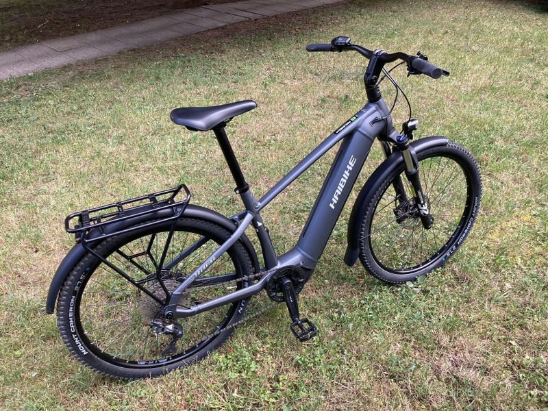 Prodám německé trekkingové elektrokolo Haibike TREKKING 4 10-G, model 2023 