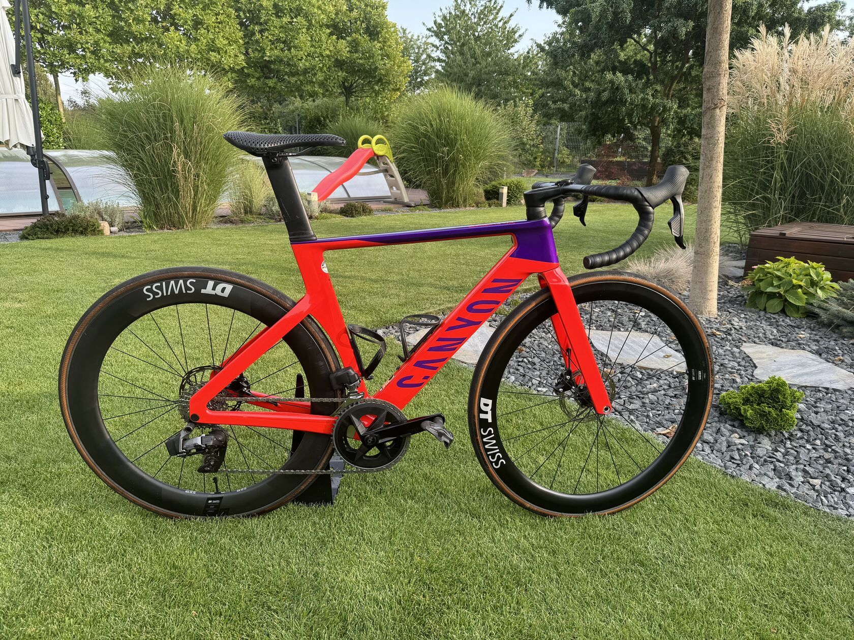  Canyon Aeroad CF SLX 7 Disc eTap