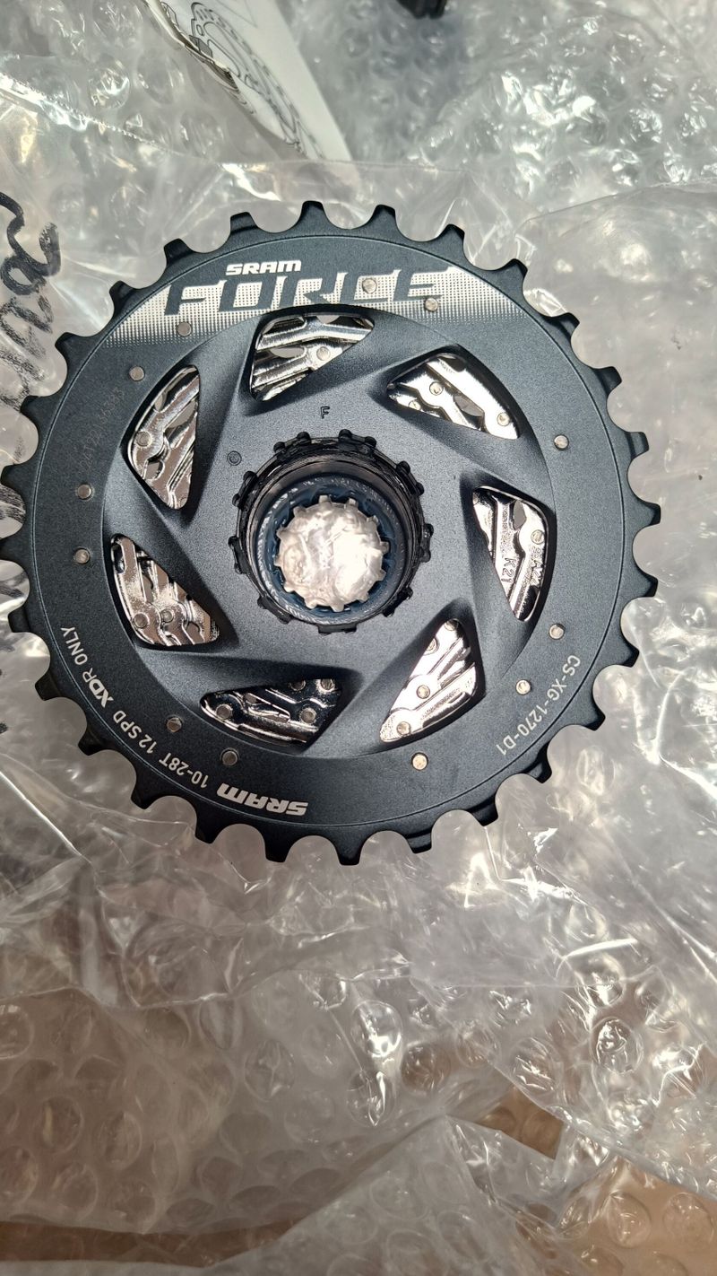 Nová kazeta Sram XG 1270