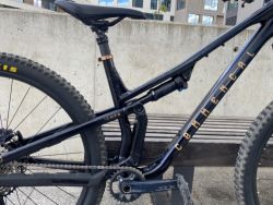 Rám Commencal Tempo 2024