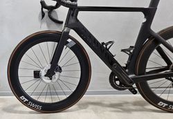 Canyon Aeroud CF SLX 8 Di2 