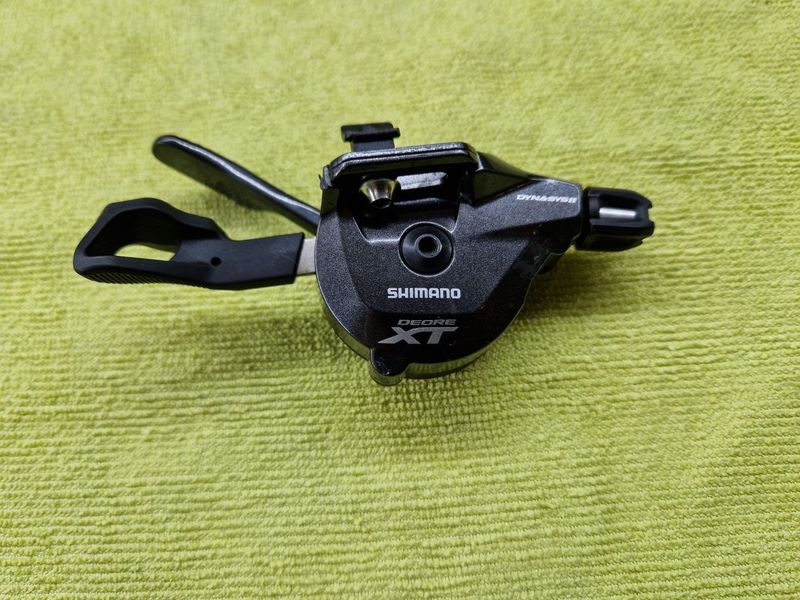 Shimano Deore XT SL-M8100 I-Spec EV 12 sp. řadící páčka pravá 