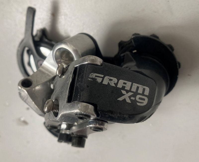 Přehazovačka SRAM X-9