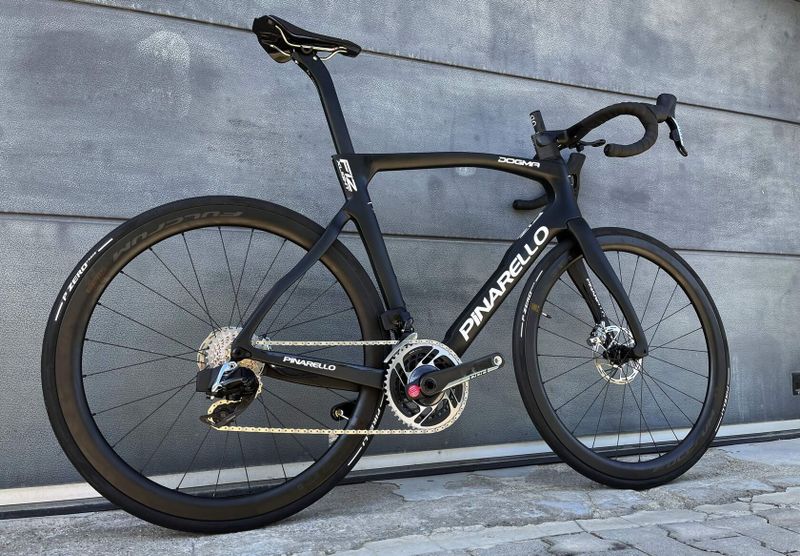 Pinarello Dogma F12 (NOVÉ)