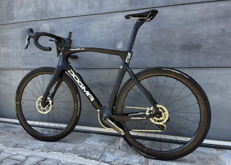 Pinarello Dogma F12 (NOVÉ)