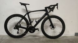 Karbonové silniční kolo Trek Domane SL 6 Gen 4, Shimano Di2, vel 56, model 2024