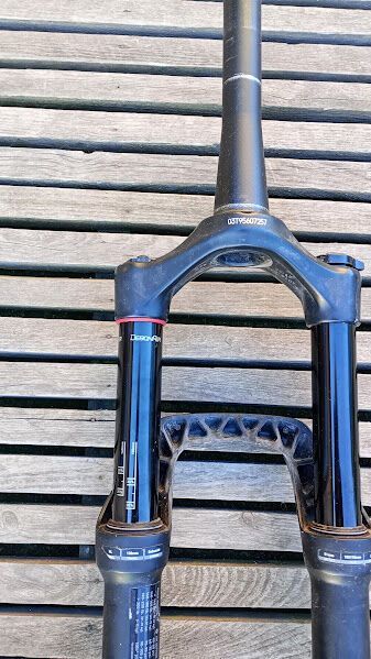 Vidlice ROCKSHOX Sektor 130mm