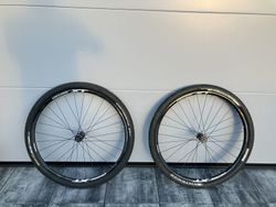 Prodám kvalitní tuhá kola Shimano XT