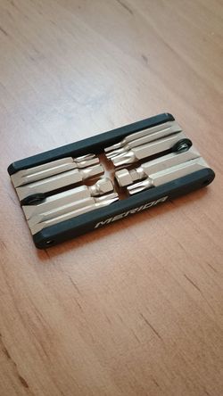 Kapesní nářadí / multitool Merida