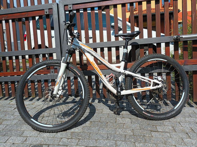 Dívčí horské kolo Specialized 26 palců