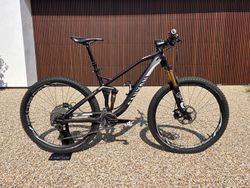 Canyon Nerve AL 9.0, vel M., Fox KASHIMA full suspension