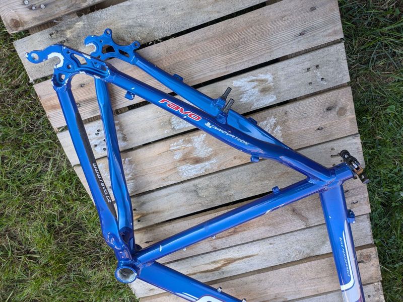 rám Ravo Racing XC 19"