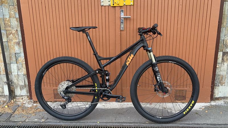 Celoodpružené kolo KTM 29” , M