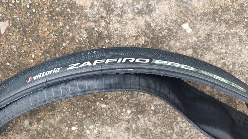 Vittoria Zaffiro Pro 28C kevlar