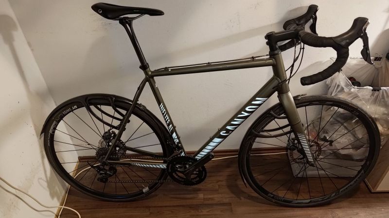 CANYON Inflite AL 8.0 S - zimák