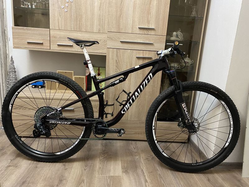 Specialized epic, Axs, vel. M, 8,98 kg