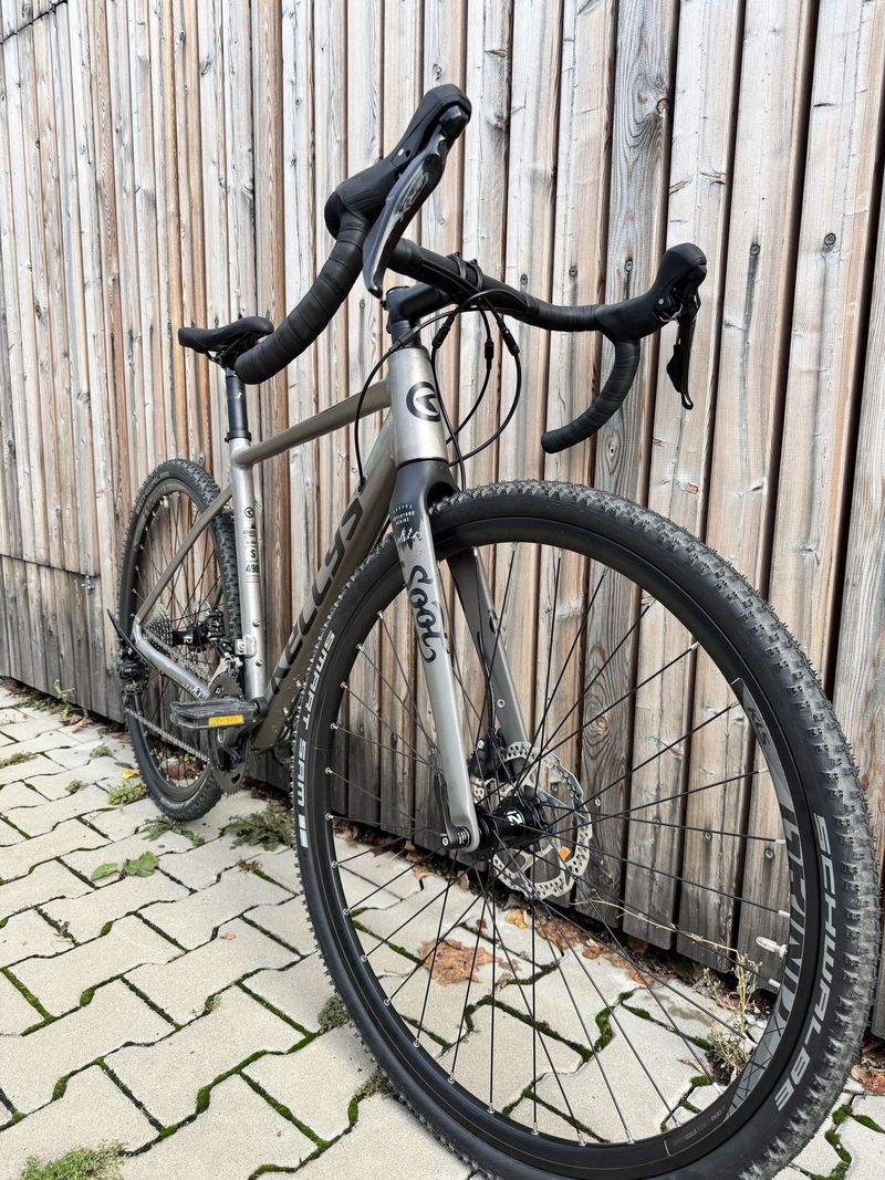 Kellys Soot 50 - velikost M ( pro postavu 170-185cm ) 