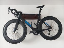 CUBE LITENING AERO C:68X SLT