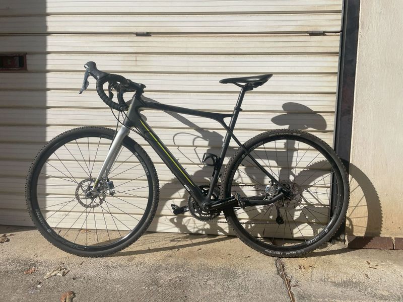 GT Grade Carbon Elite 55cm (výška jezdce 182cm)