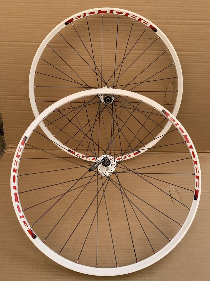 Kola REMERX XCO Rio 29, NOVATEC 711+772 - 1850g