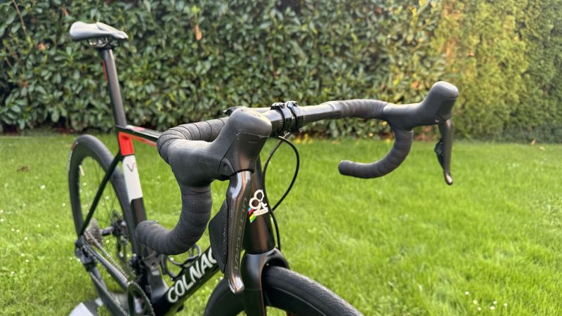 COLNAGO - V3, Ultegra 12 speed, karbonová kola