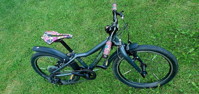 Nabízím lehký Growbikes 20¨