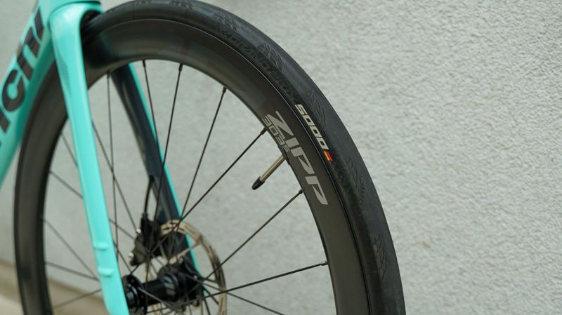 Bianchi Oltre COMP / Zipp / Rival AXS