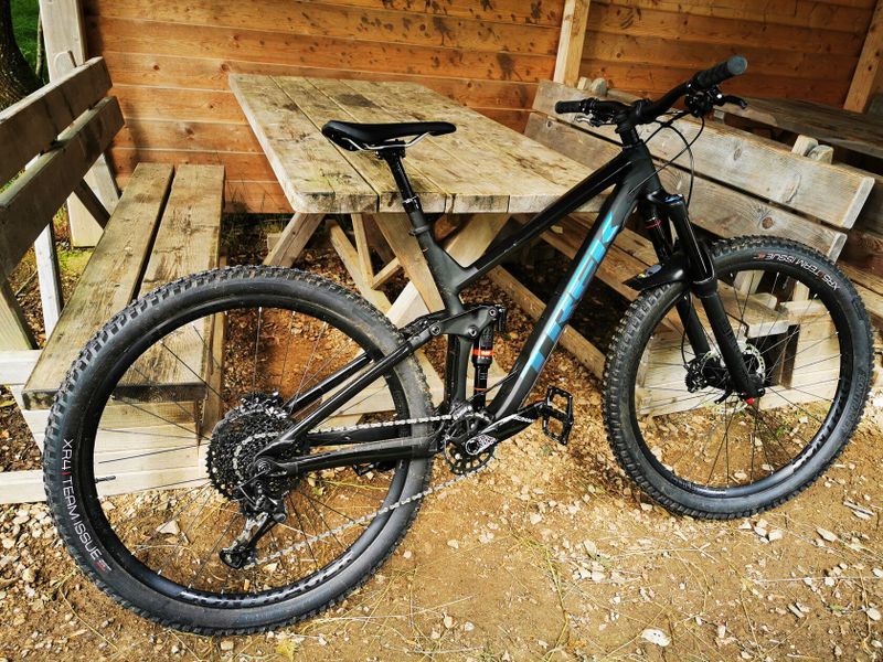 Trek Slash 8 velikost L