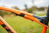 TREK Supercaliber Gen 1 - Factory Orange (vel. L)