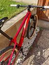 Prodam karbonové HT-BMC - Twostroke 01 FOUR Metalicc Cherry Red/Black,vel.M