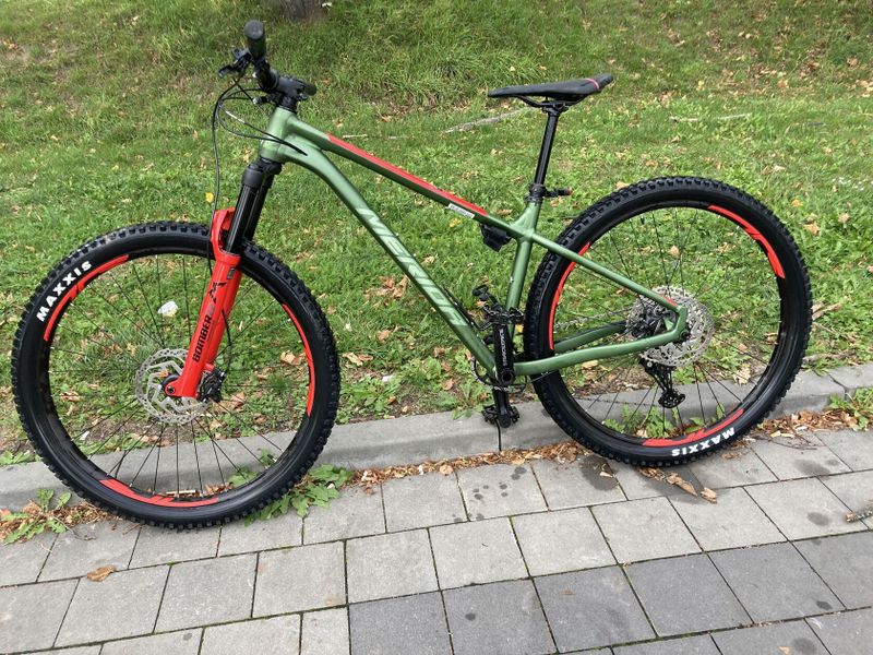 Merida big trail 600 2023 velikost L