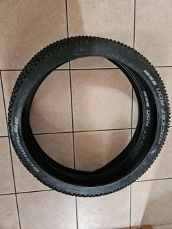 Prodám Schwalbe Rocket Ron 27,5x2,8 