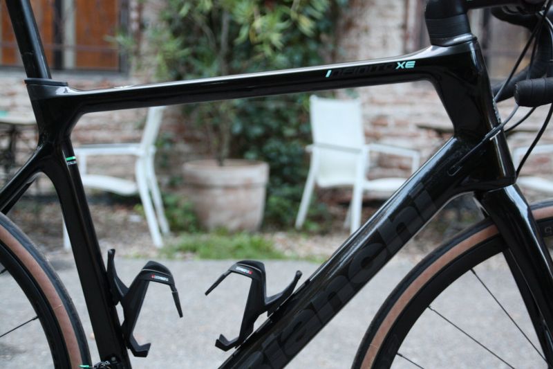 Bianchi Infinito XE vel. 59 | Shimano Ultegra R8100 | nová kola Bontrager Paradigm 25