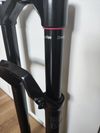 Prodam vidlici Rockshox Pike Debon Air 29" 140mm - sundano z noveho kola, najeto 100km.