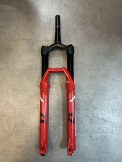 Prodám enduro vidlici Marzocchi Bomber Z1 Coil