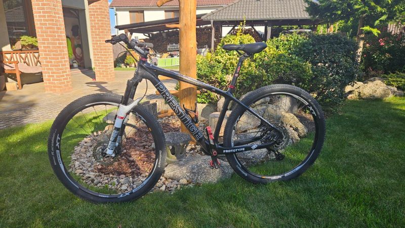 29 er Prestige karbon HT - vel M