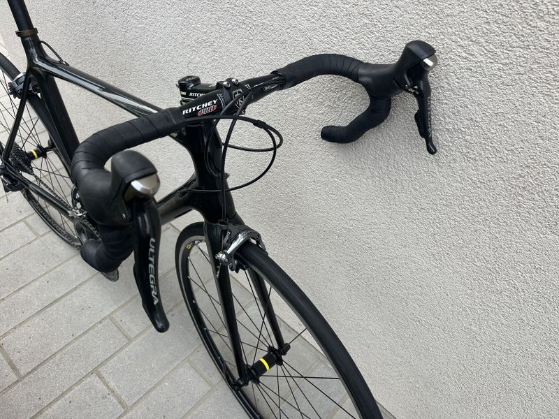 Silniční karbonové kolo Shimano Ultegra 7,9 kg, vel. 56 (L)