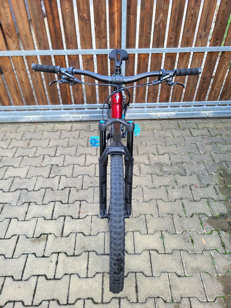 Trek Fuel EX 8 Gen 5 XL (upgrade brzd na Shimano XT)