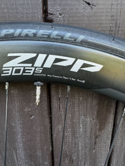 ZIPP 303s zadní