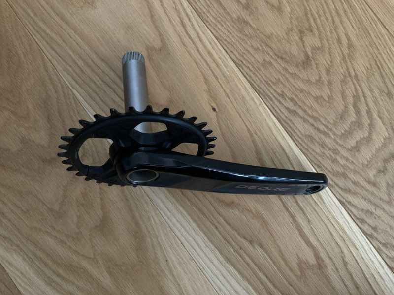 Klika Shimano DEORE FC-M6100 175 mm s převodníkem 32z (nová)