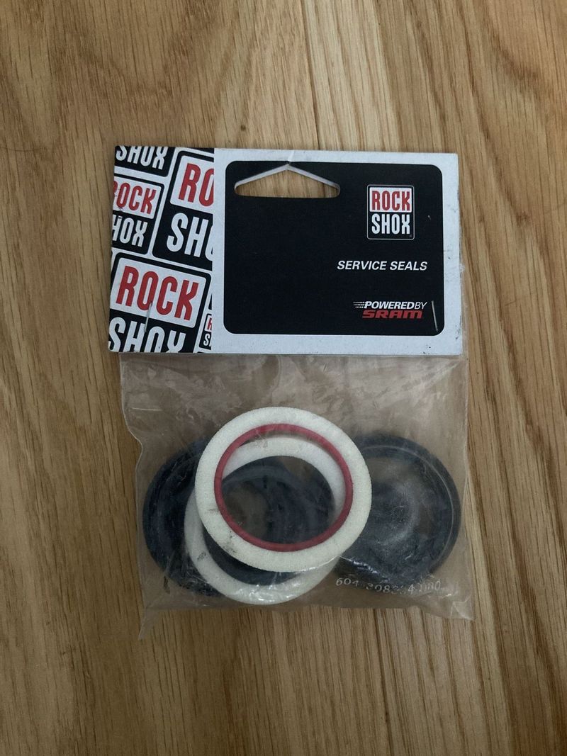 Rockshox service seals 35mm (nové)