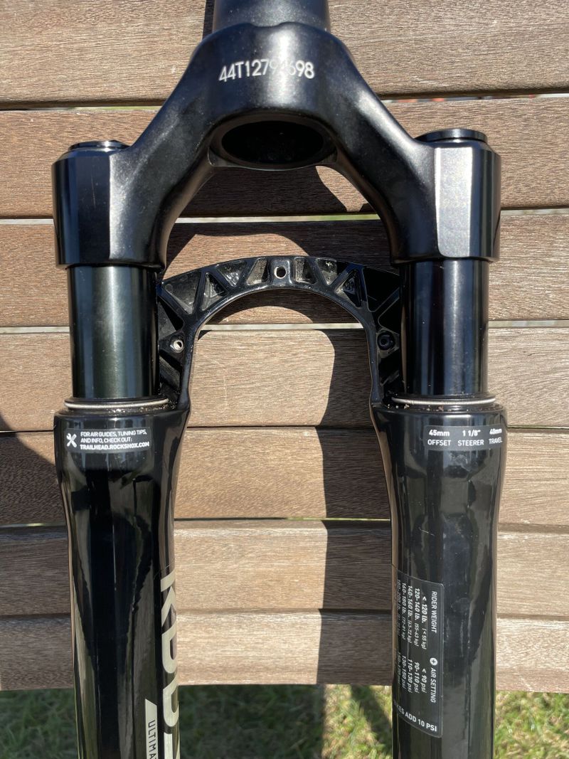 Odpružená vidlice RockShox Rudy Ultimate XPLR 40mm